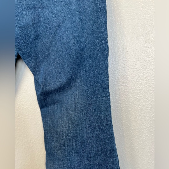 Veronica Beard Beverly Skinny Flare Jeans - Picture 4 of 8